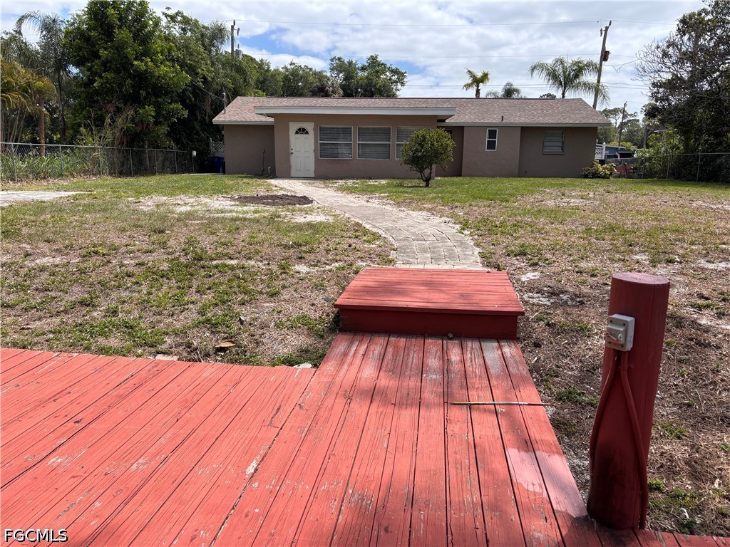 1933 Flamingo, North Fort Myers, FL 33991