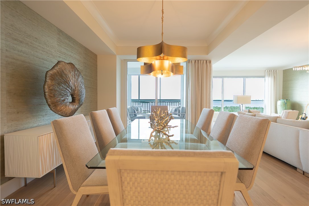 DiningArea