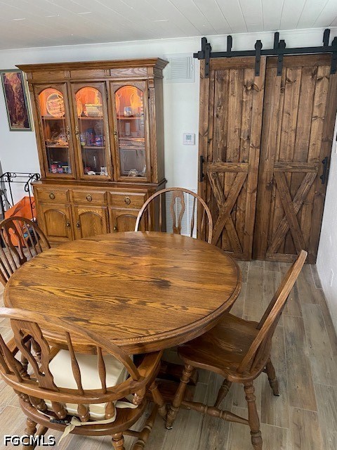 DiningArea