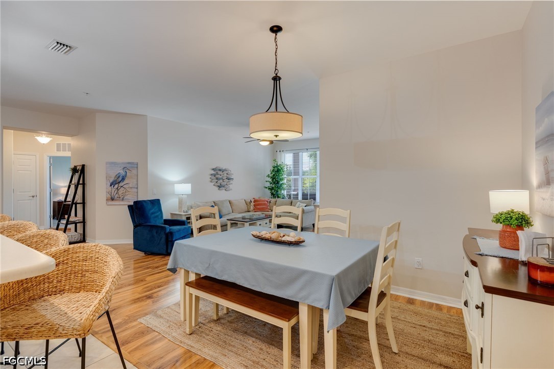DiningArea