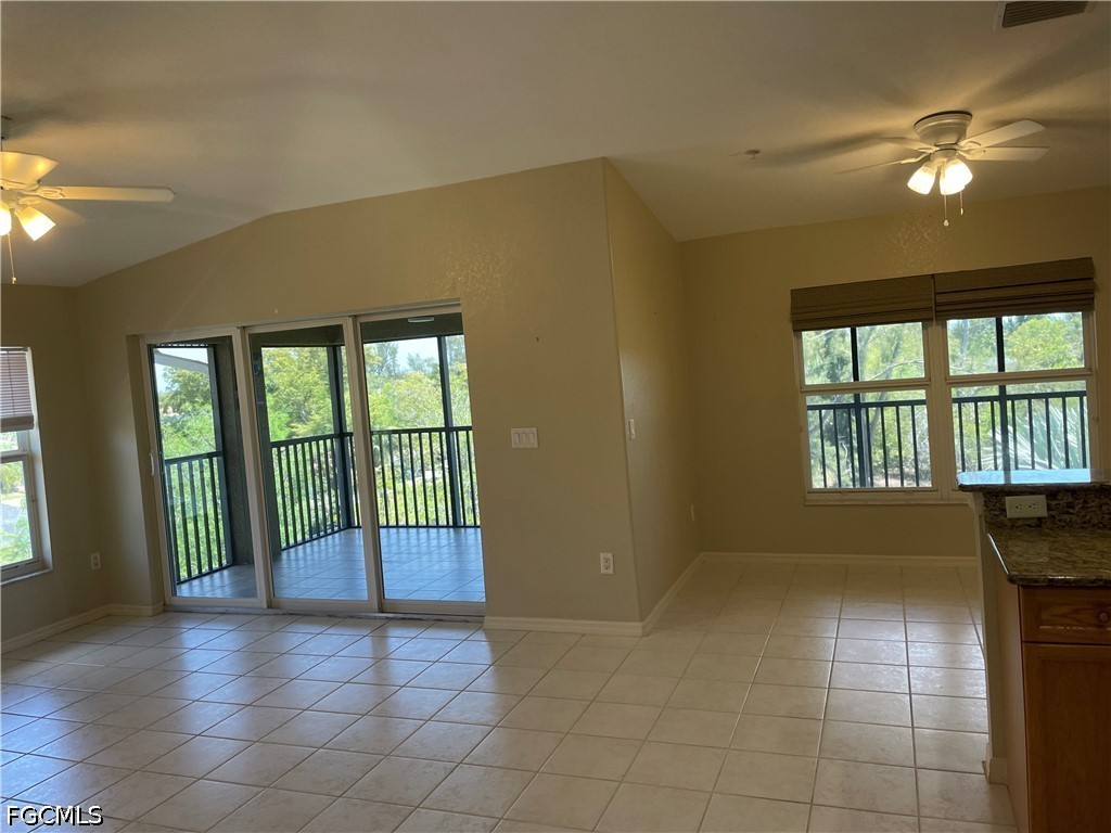 10031 Lake Cove Unit 302, Fort Myers, FL 33908