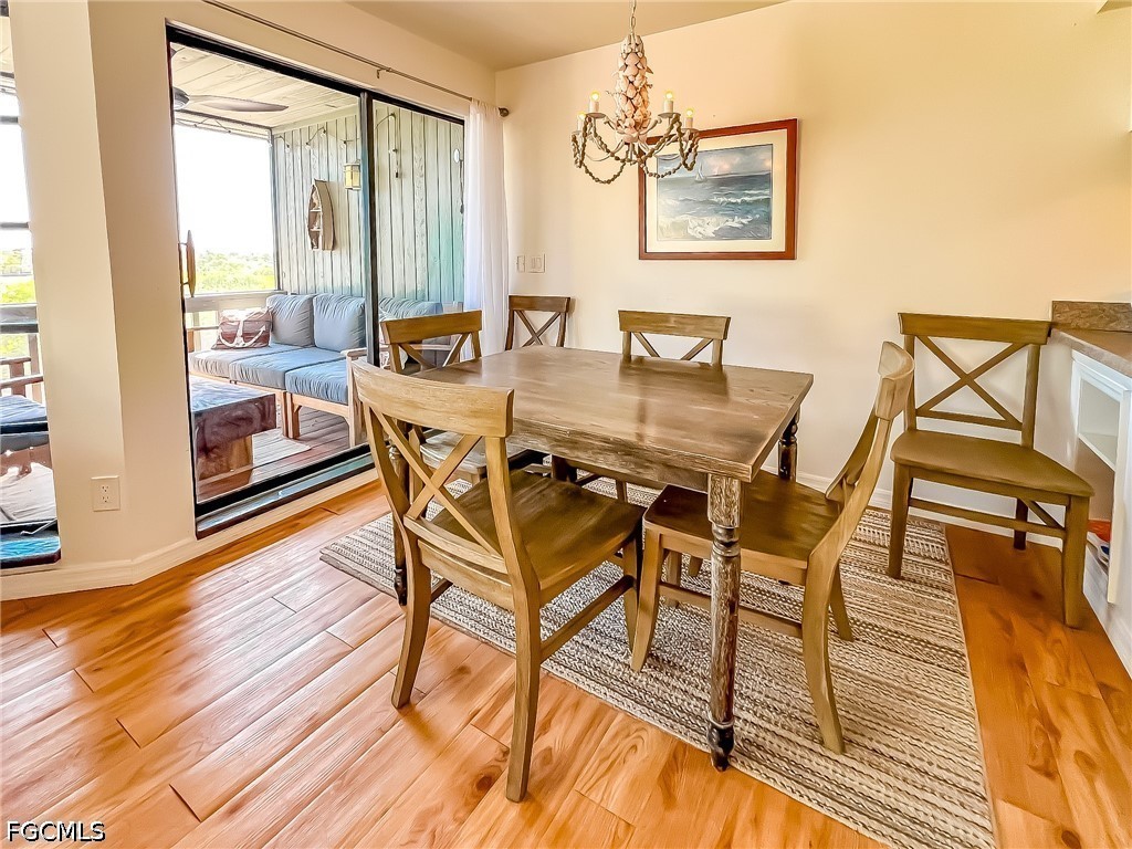 DiningArea