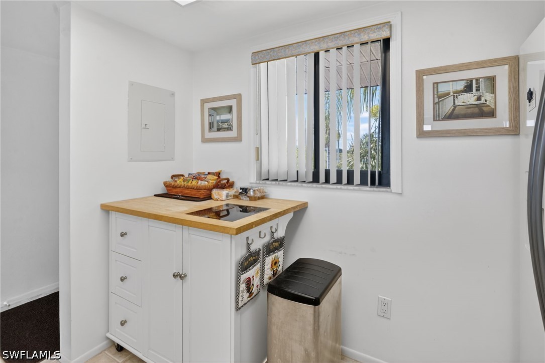 16000 Bay Pointe Unit 307, North Fort Myers, FL 33917