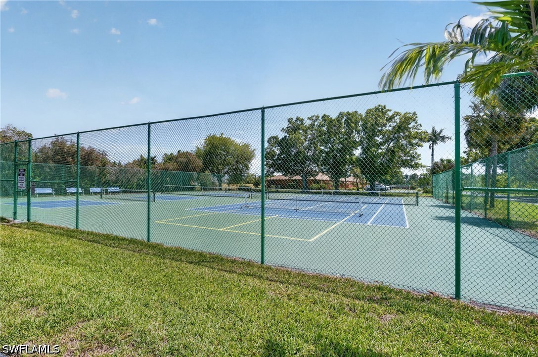 16000 Bay Pointe Unit 307, North Fort Myers, FL 33917