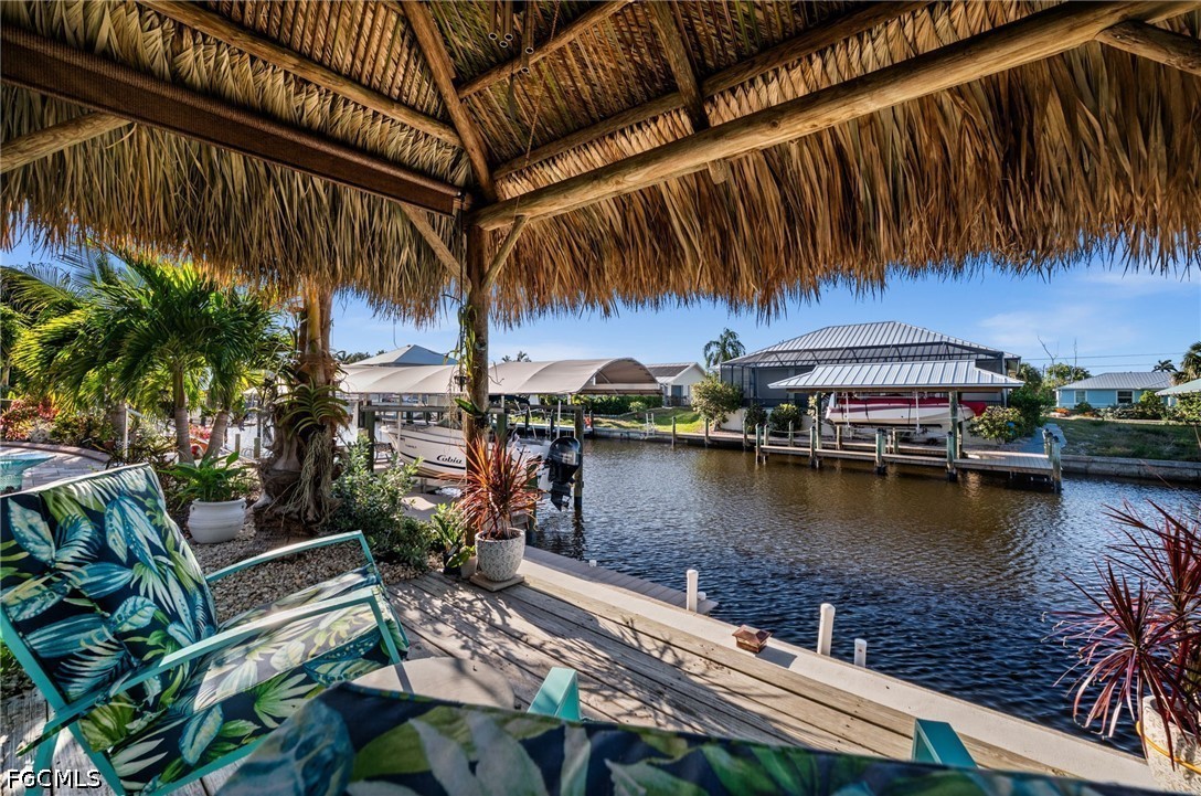 Dock