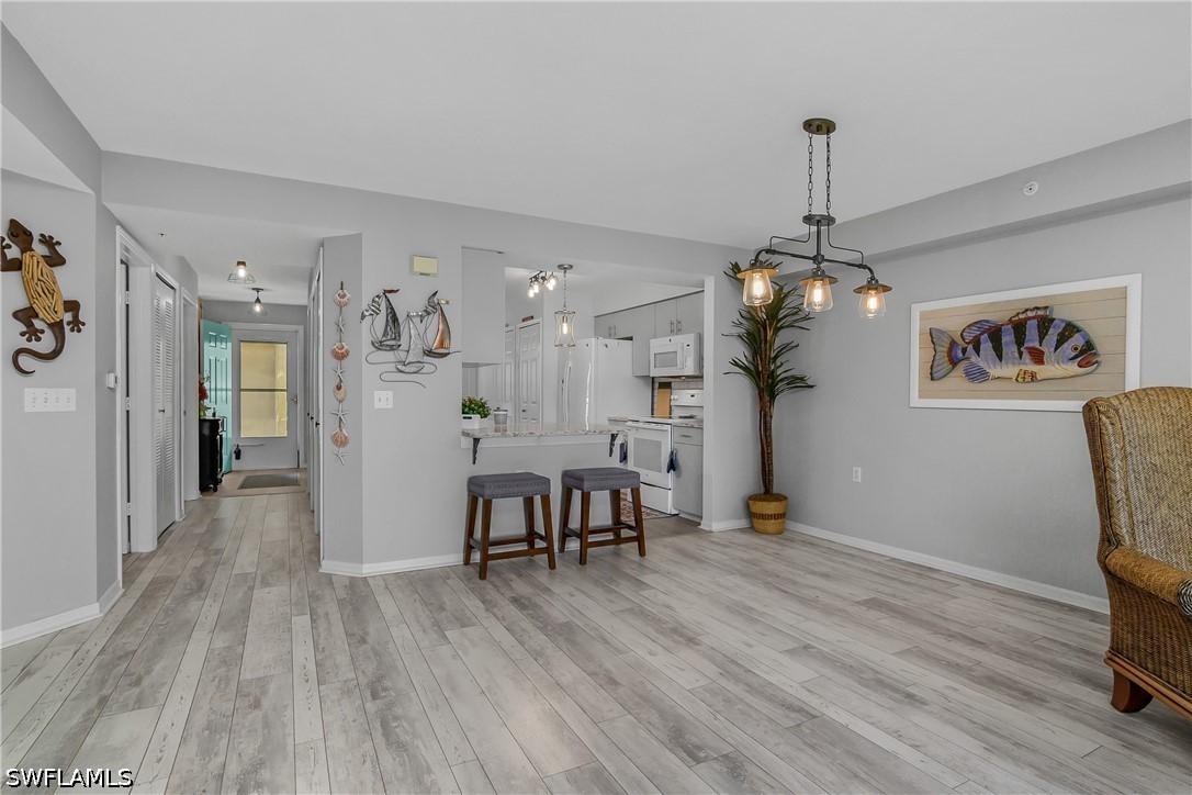 15475 Cedarwood Unit 203, Naples, FL 34110