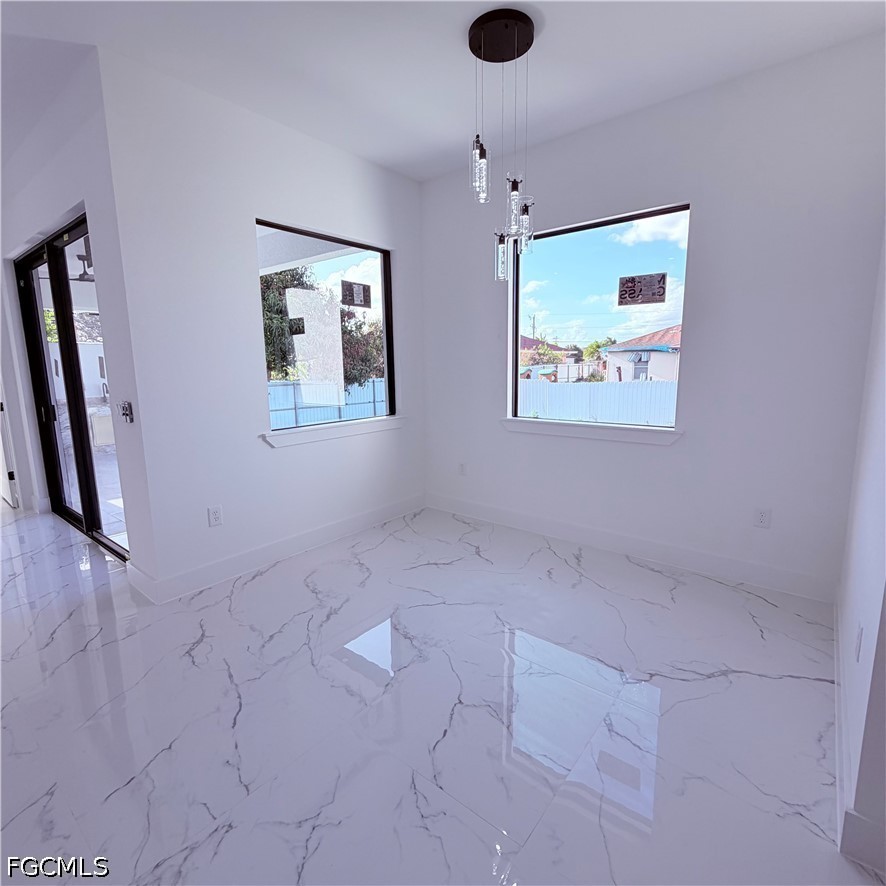 DiningArea