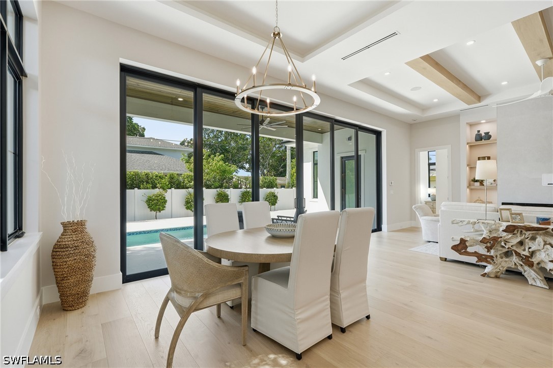 DiningArea