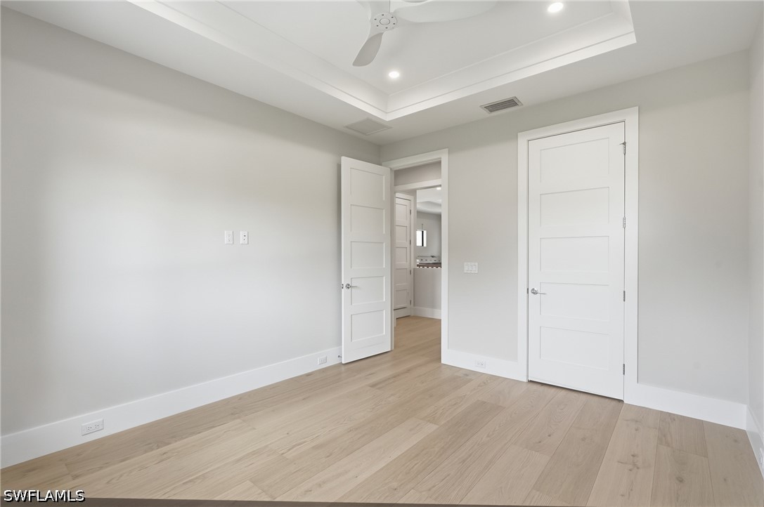 1102 9th, Naples, FL 34102