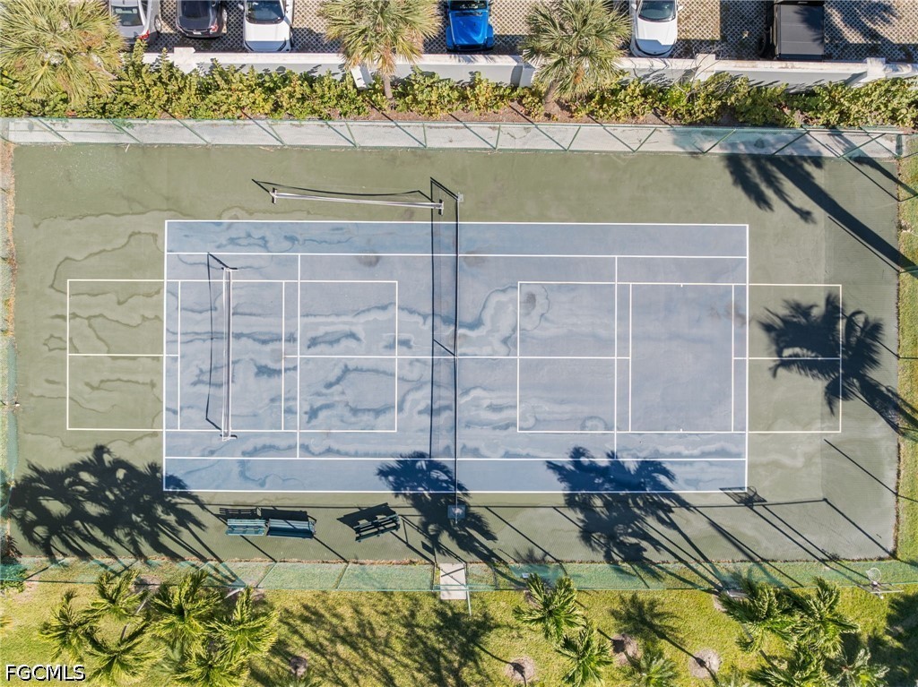 TennisCourt