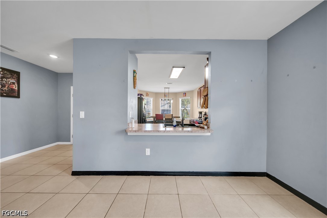 10549 Canal Brook, Lehigh Acres, FL 33936