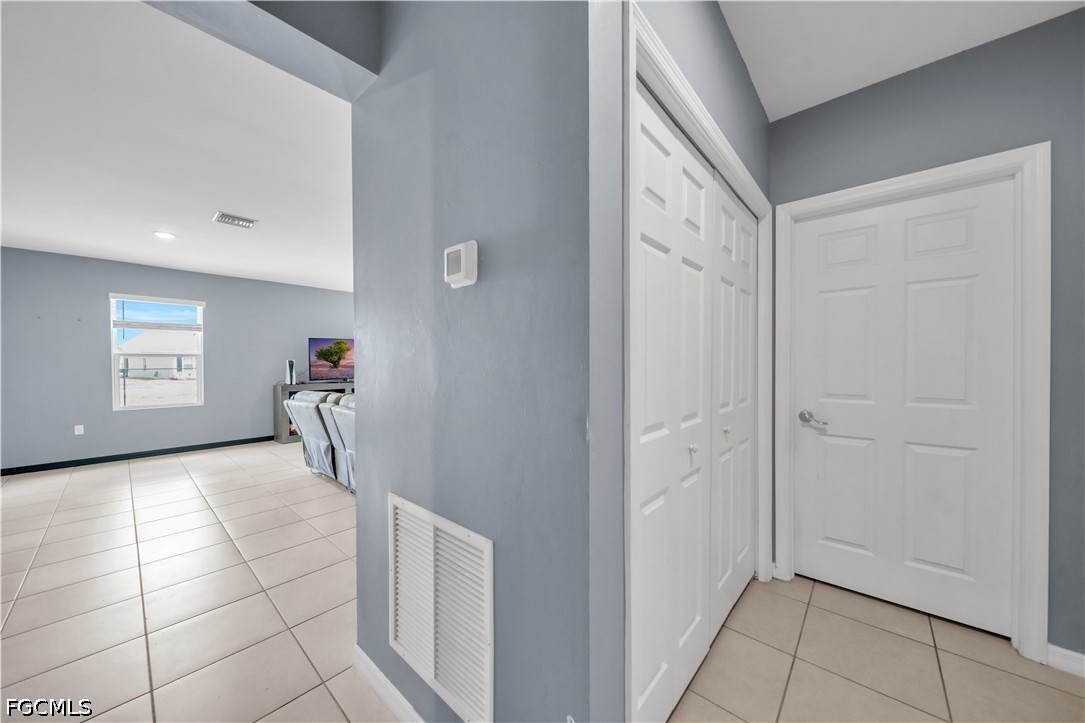 10549 Canal Brook, Lehigh Acres, FL 33936