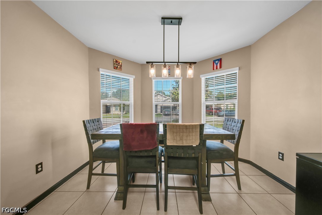DiningArea