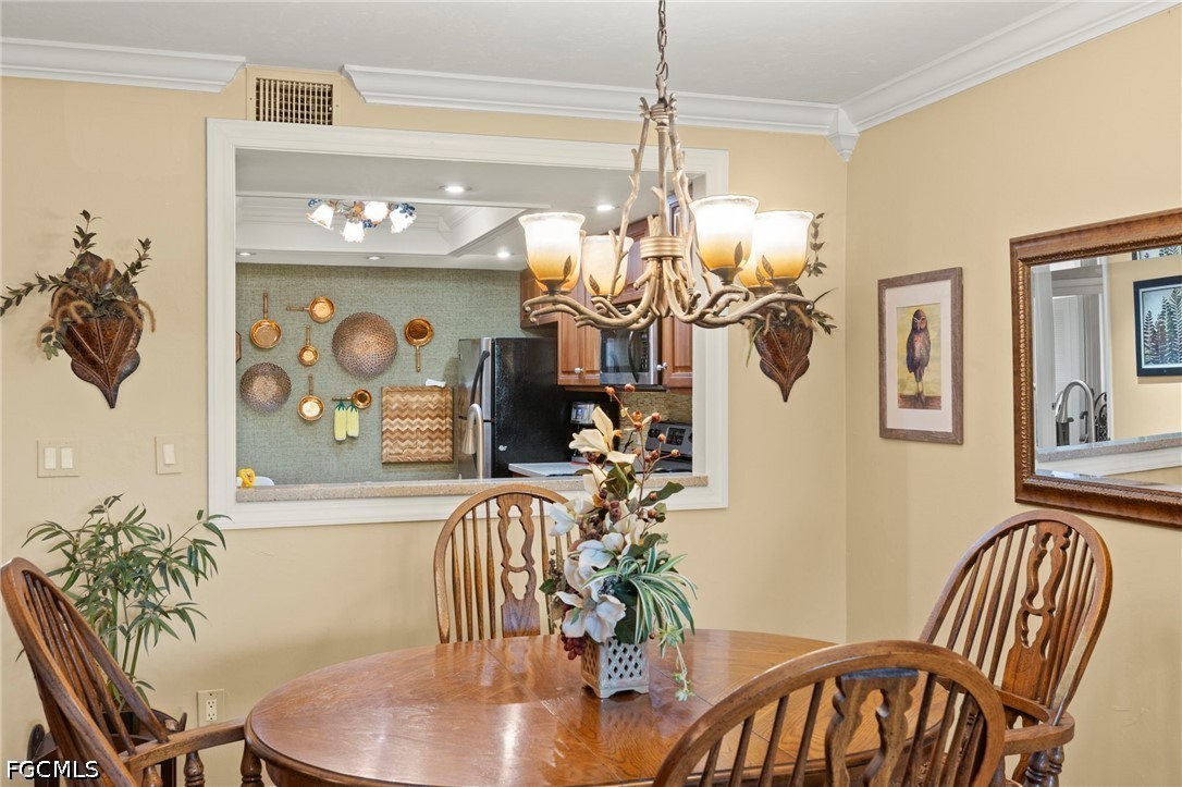 DiningArea