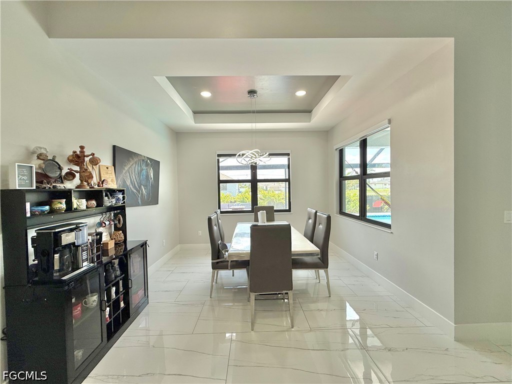 DiningArea