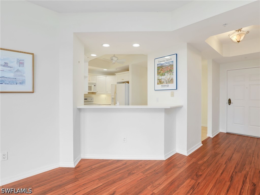 1001 Arbor Lake Unit 307, Naples, FL 34110