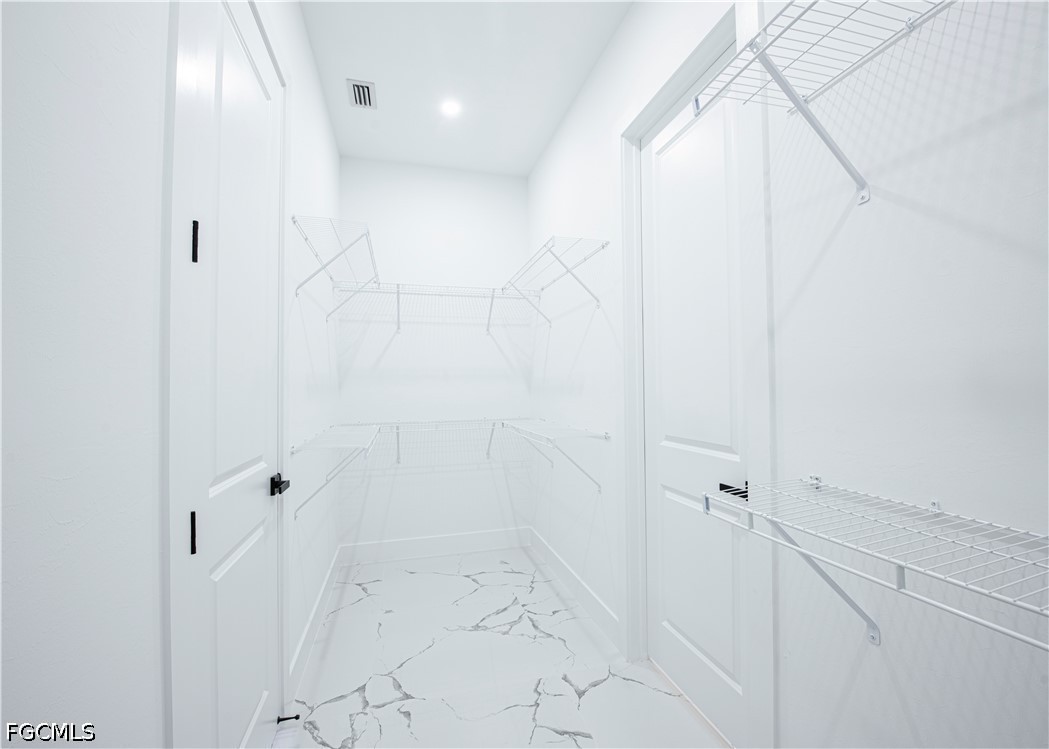 WalkInClosets