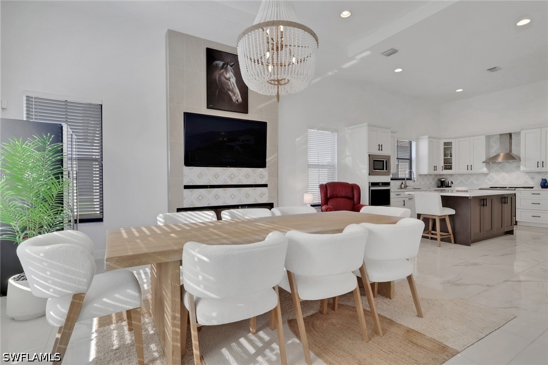 DiningArea