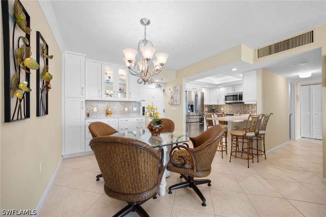 DiningArea