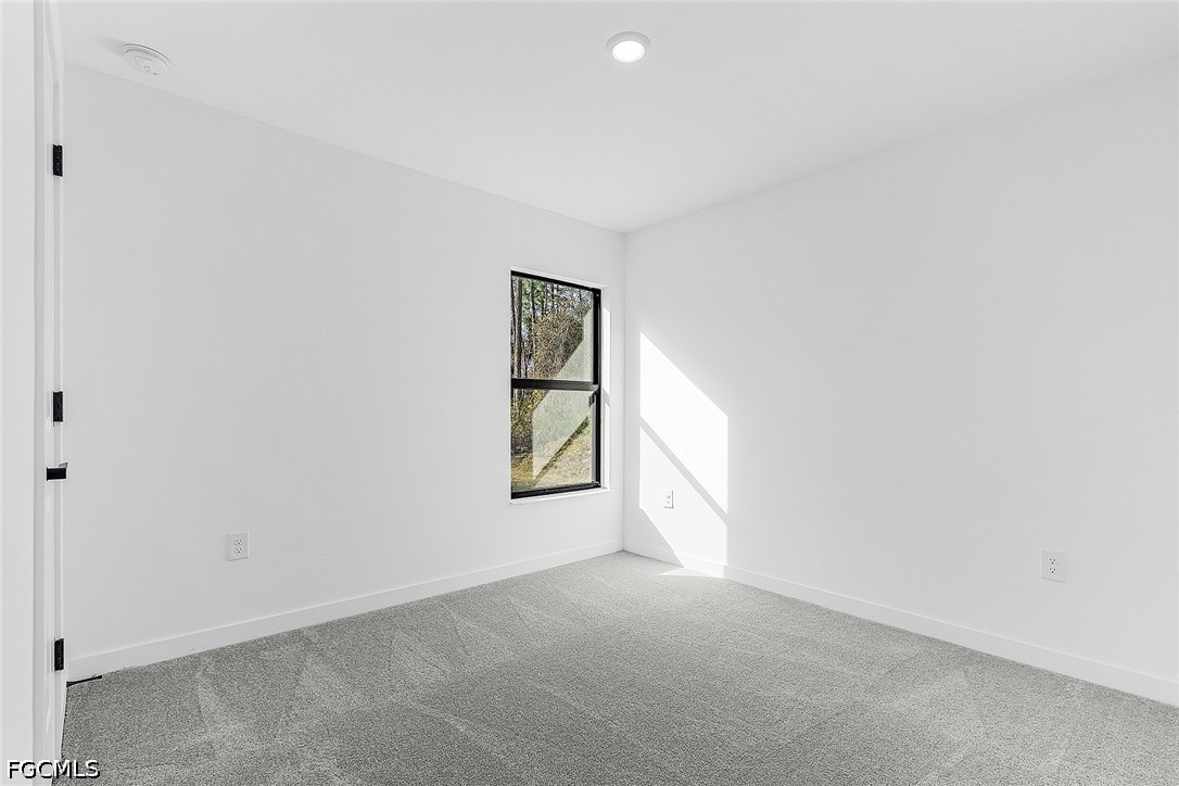 724 Goldrock, Lehigh Acres, FL 33974
