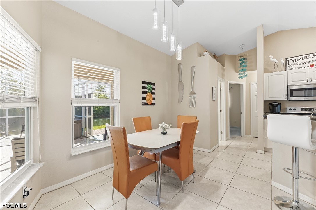 DiningArea
