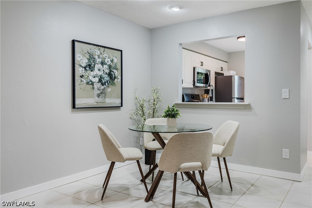 DiningArea