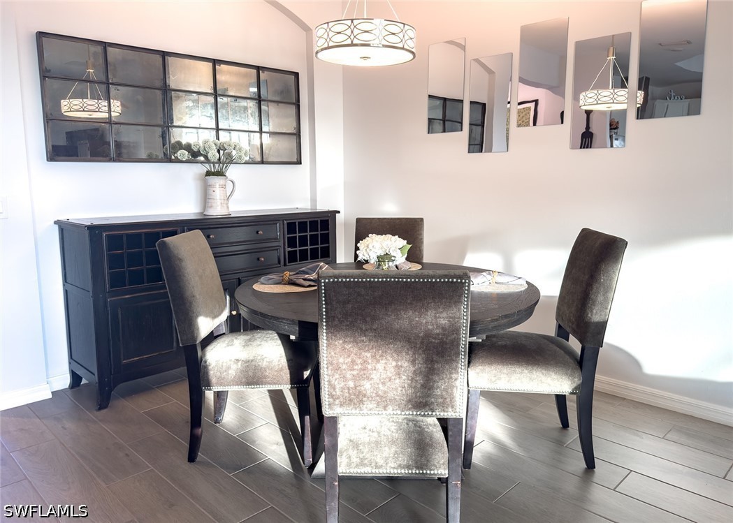 DiningArea