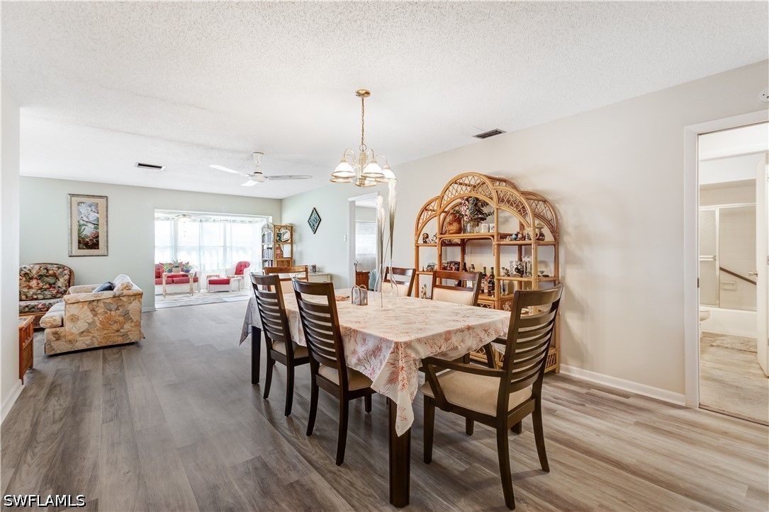 DiningArea