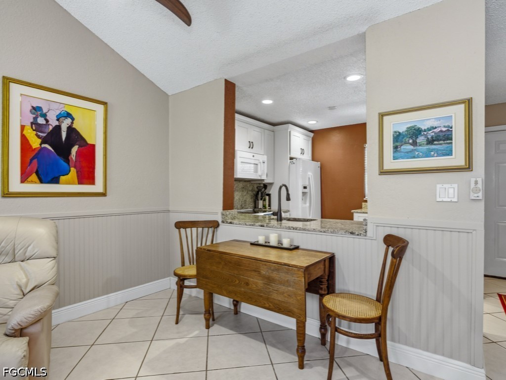 DiningArea