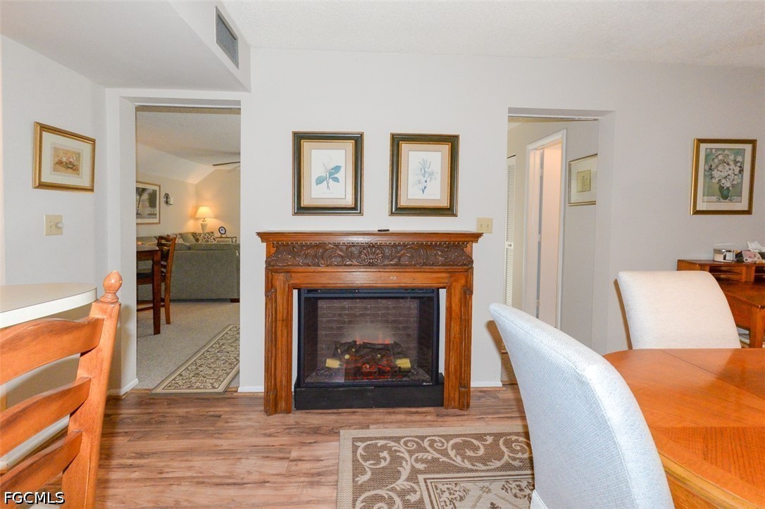 DiningRoom