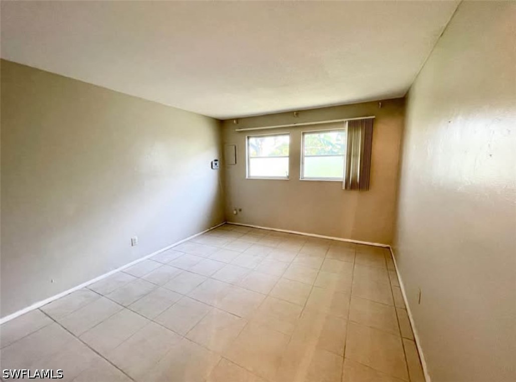 10 Temple, Lehigh Acres, FL 33936