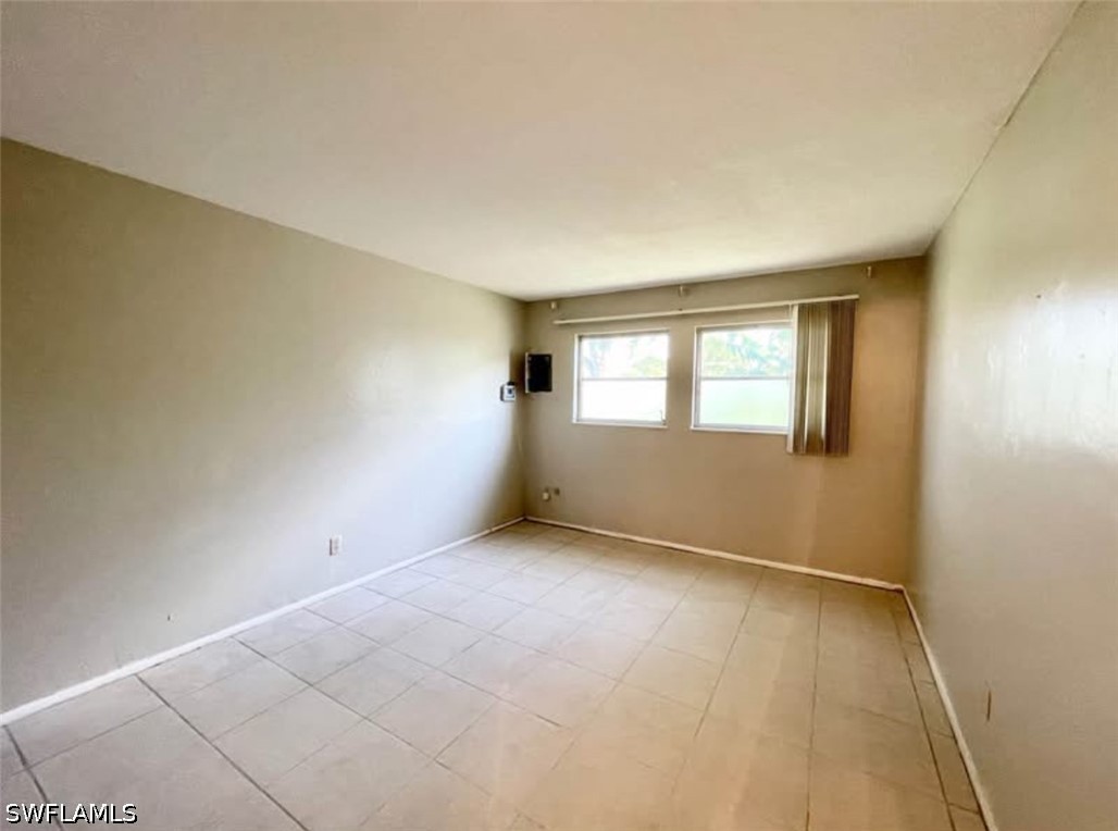 10 Temple, Lehigh Acres, FL 33936
