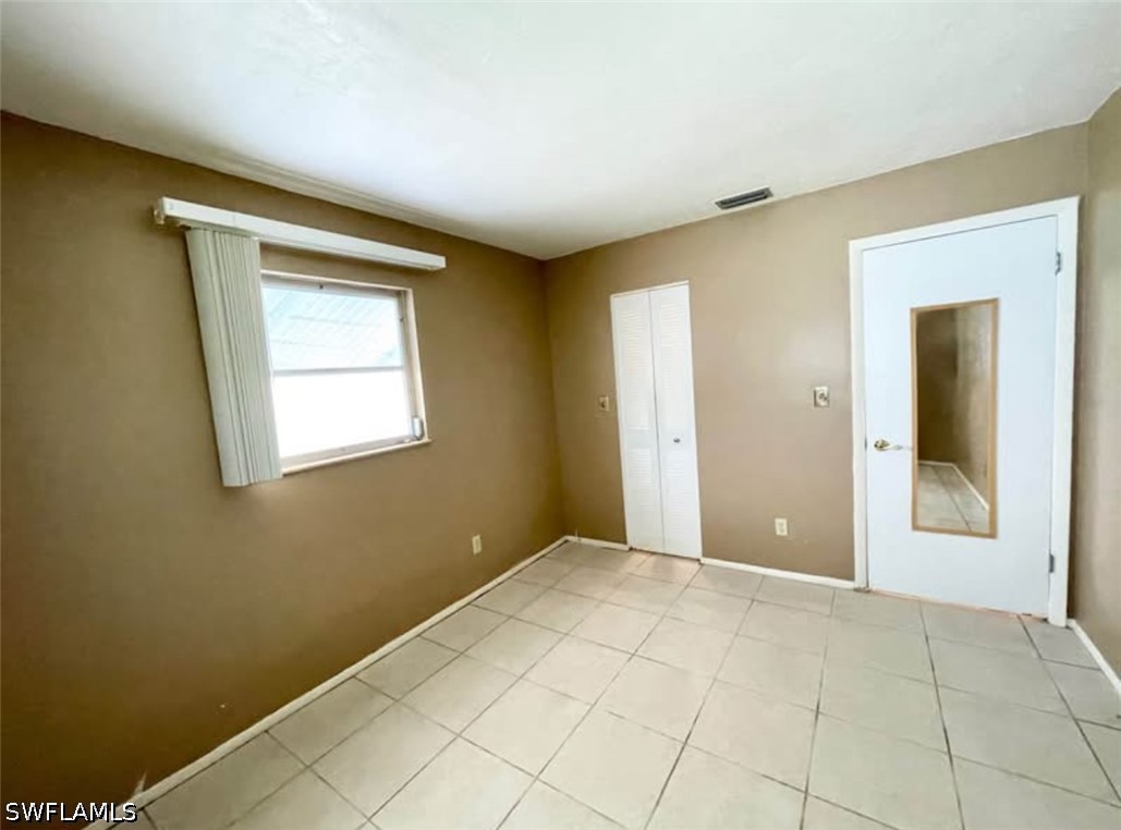 10 Temple, Lehigh Acres, FL 33936