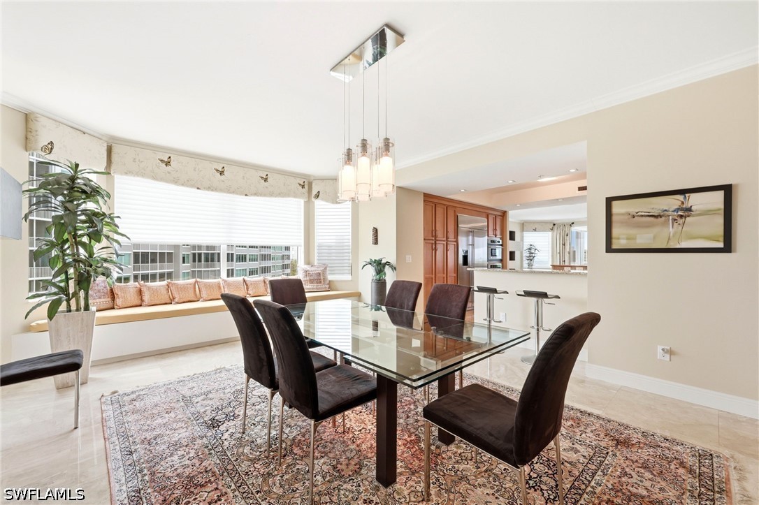 DiningArea