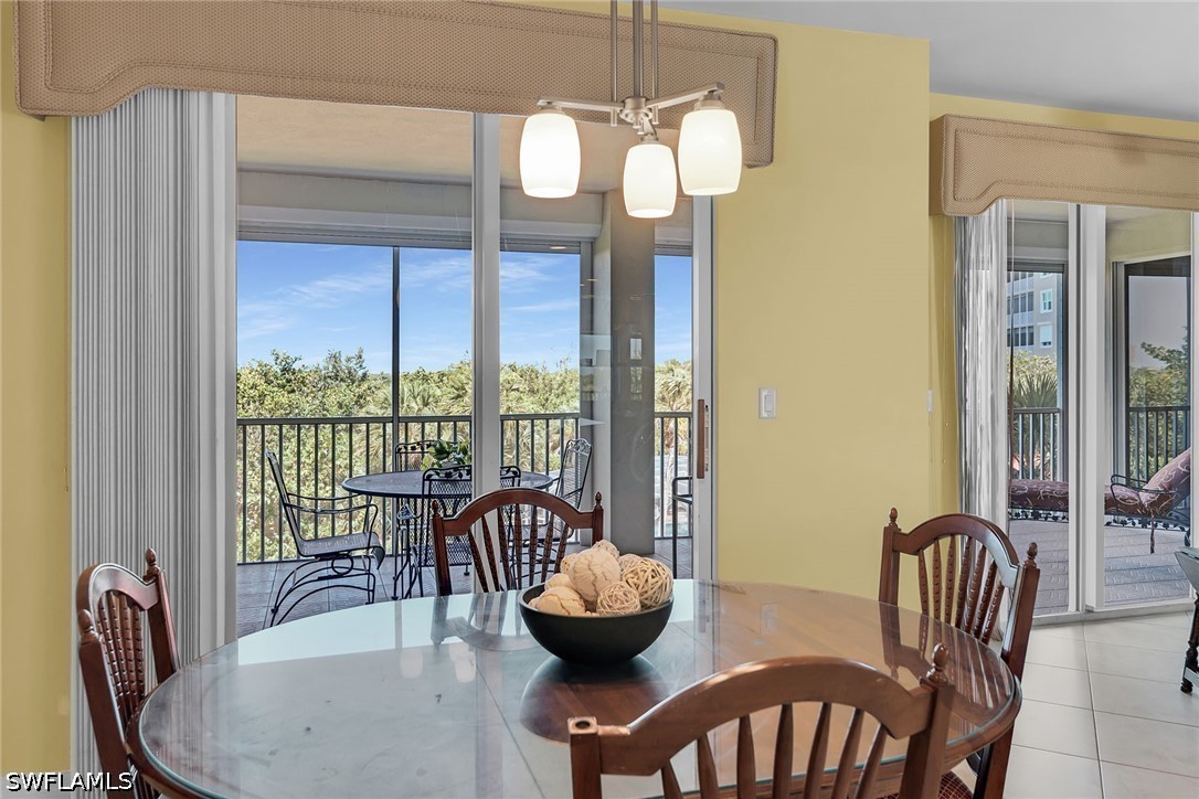 DiningArea