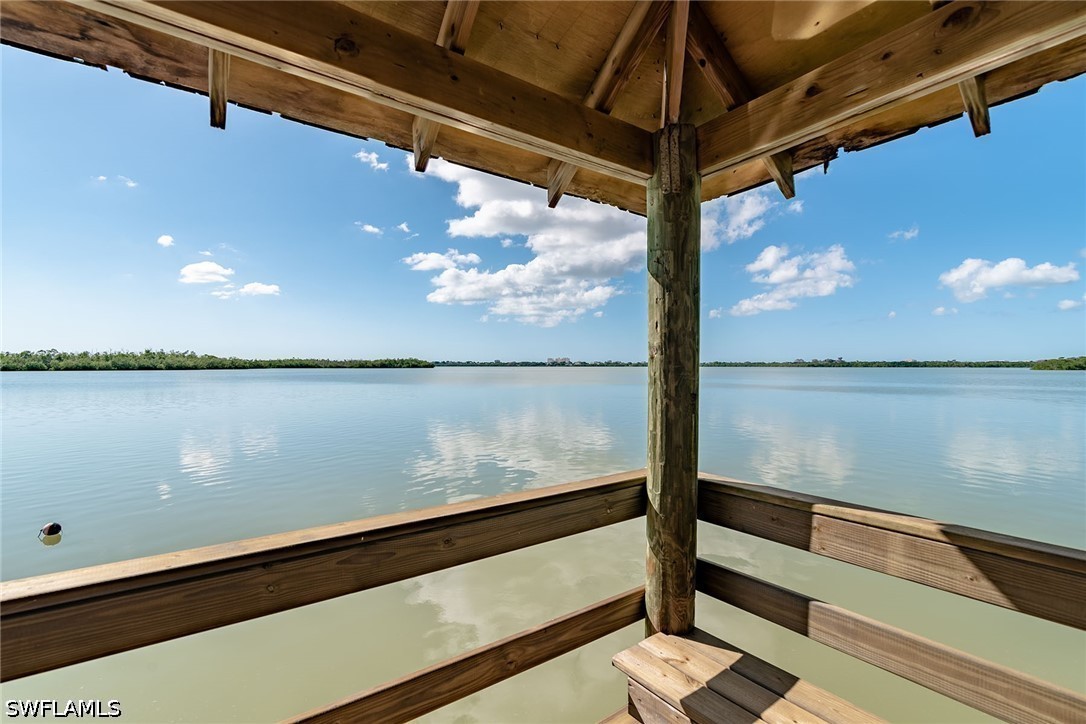 Dock