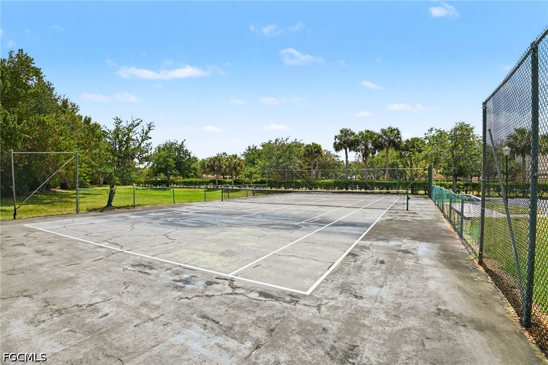 12501 McGregor Unit 10, Fort Myers, FL 33919