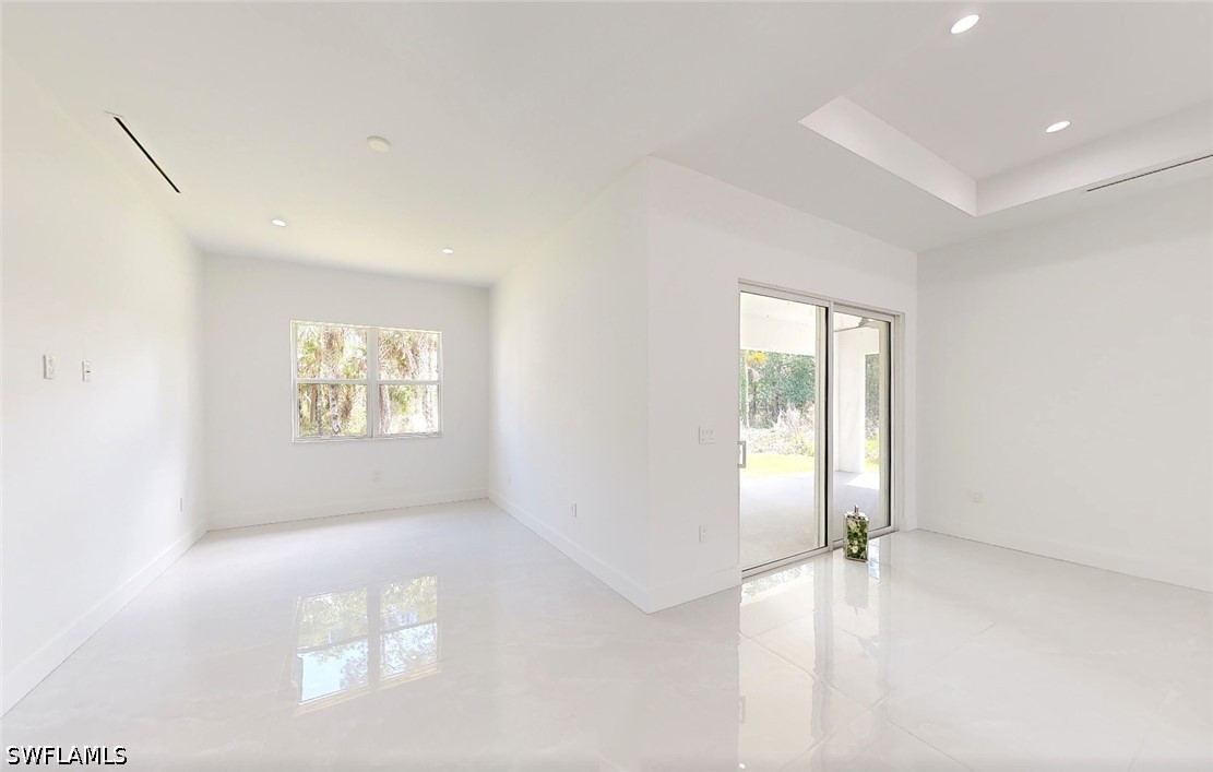 3762 32nd AVE SE, Naples, FL 34117
