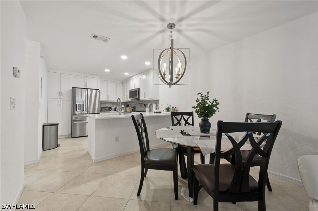 DiningArea