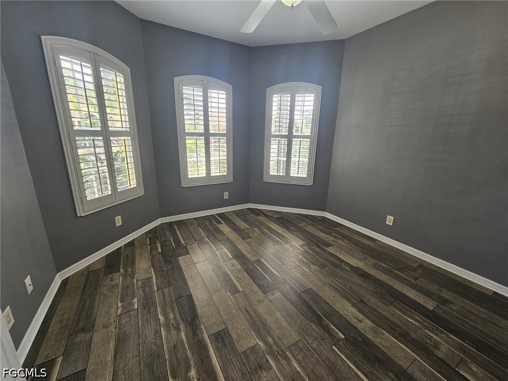 3033 Via Rialto, Fort Myers, FL 33905