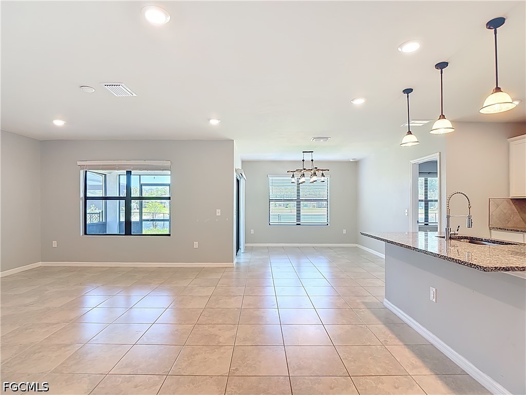 16056 Enclaves Cove, North Fort Myers, FL 33917