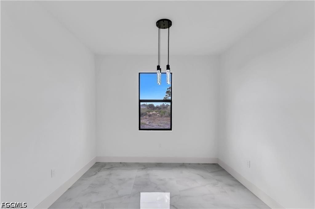 DiningArea