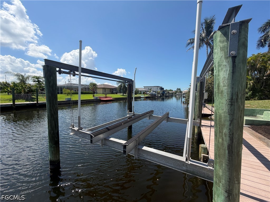 Dock