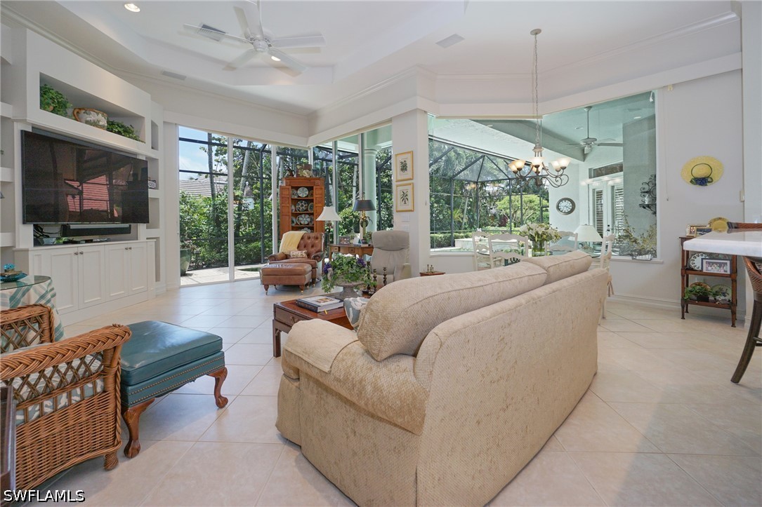 710 Shadow Lake, Naples, FL 34108