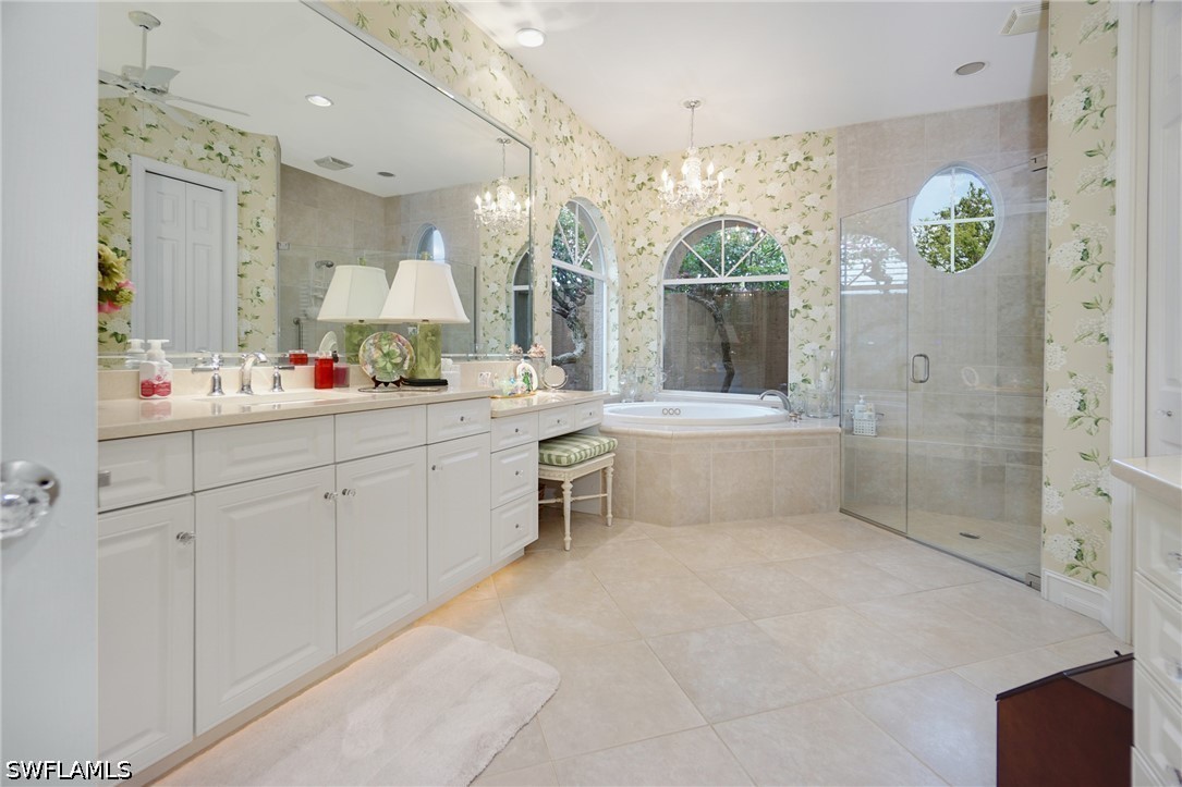 710 Shadow Lake, Naples, FL 34108