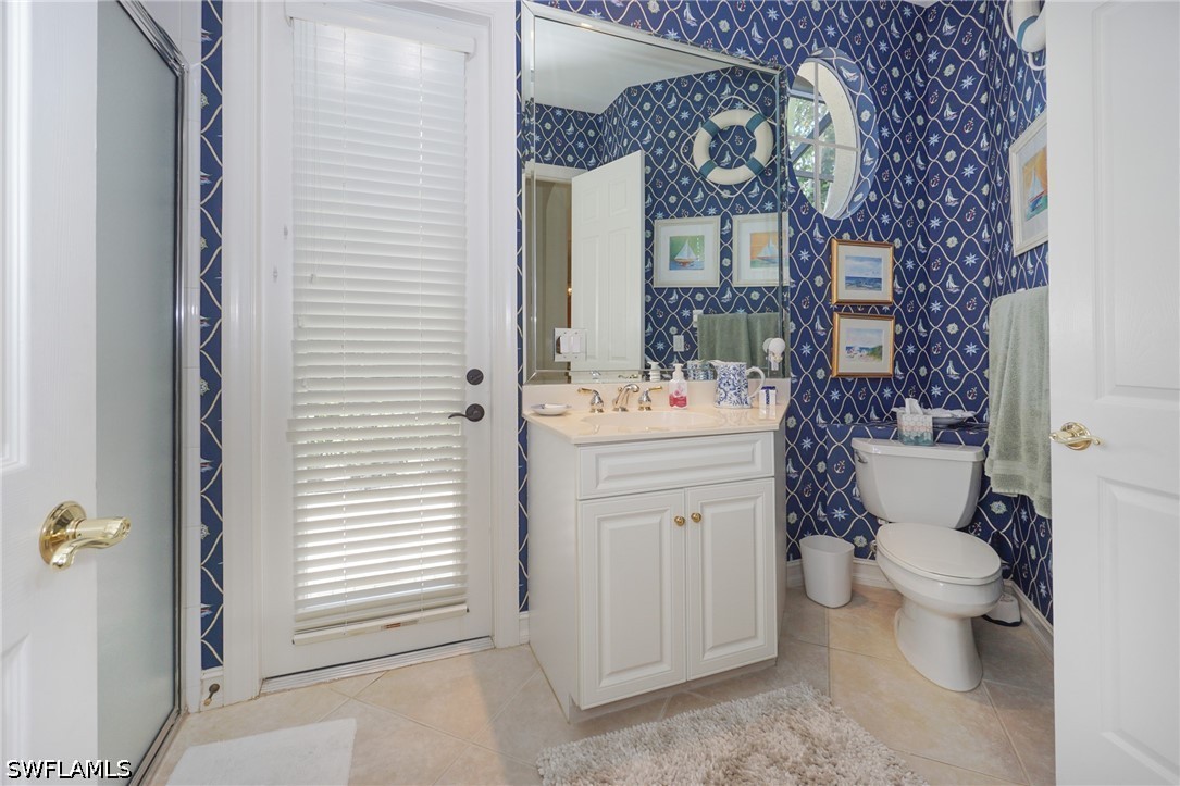 710 Shadow Lake, Naples, FL 34108