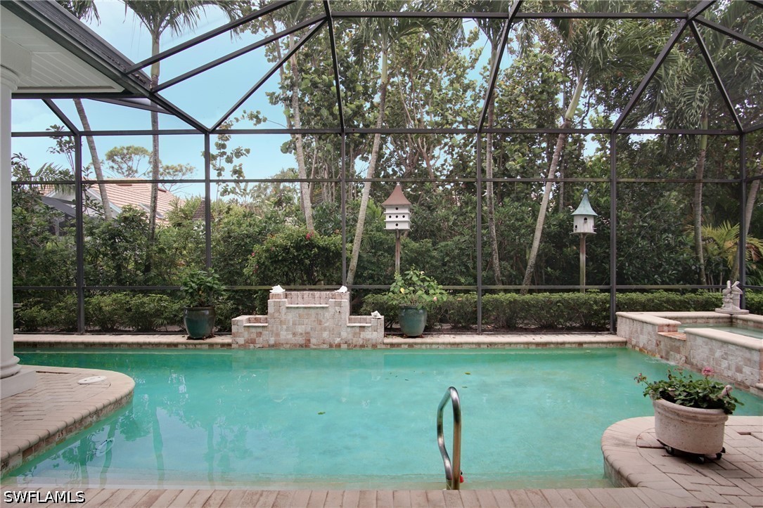 710 Shadow Lake, Naples, FL 34108