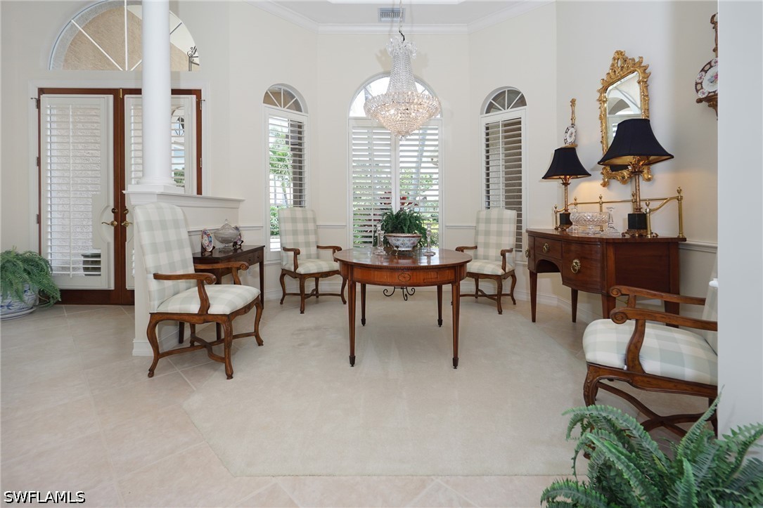 710 Shadow Lake, Naples, FL 34108