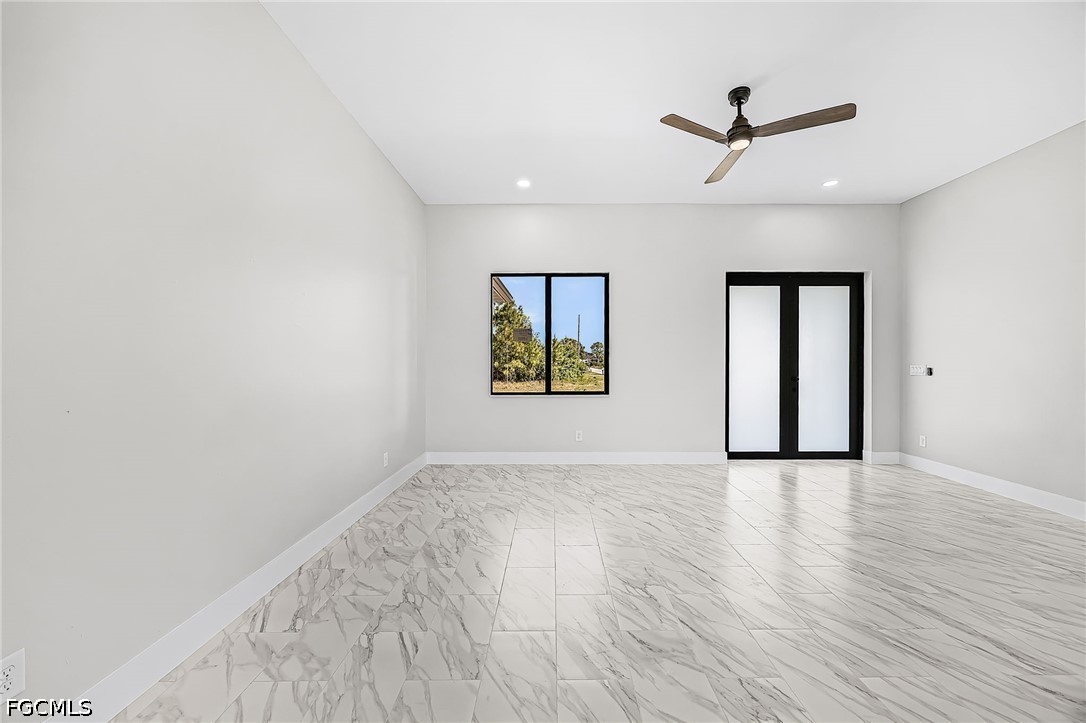 3813 1st, Lehigh Acres, FL 33976
