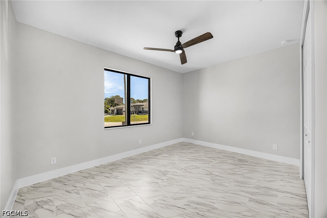 3813 1st, Lehigh Acres, FL 33976
